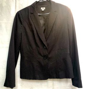 Worthington fitted waist pinstripe blazer